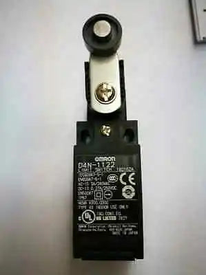 D4N-1122 D4N1122 1PC New Omron Limit Switch free shipping
