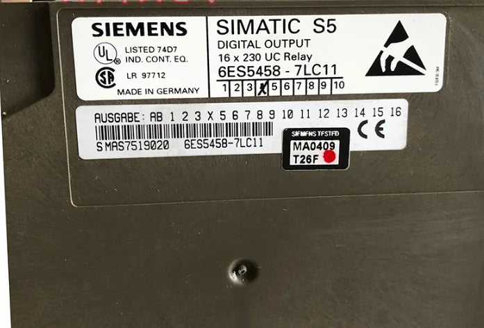 1PC new in box  Siemens  6ES5 458-7LC11 6ES5458-7LC11