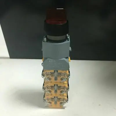 1pc new LA39 22 LA39-A2-33XSD/R23 SIEMENS