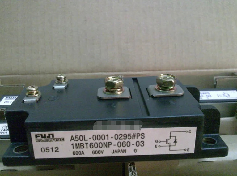 1MBI600NP-060-03 1MBI600NP06003 1pcs New Fuji IGBT module free shipping