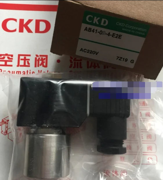 1PC  NEW  CKD  AB41-03-4-E2E-AC220V   AB41-03-4-E2E  AC220V  free  shipping