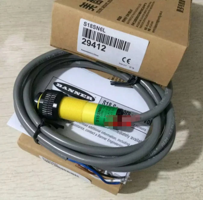 S18SN6L 1PC New BANNER Photoelectric Sensor free ship