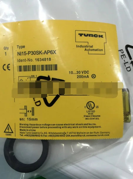 New TURCK NI15-P30SK-AP6X Proximity switch sensor free shipping