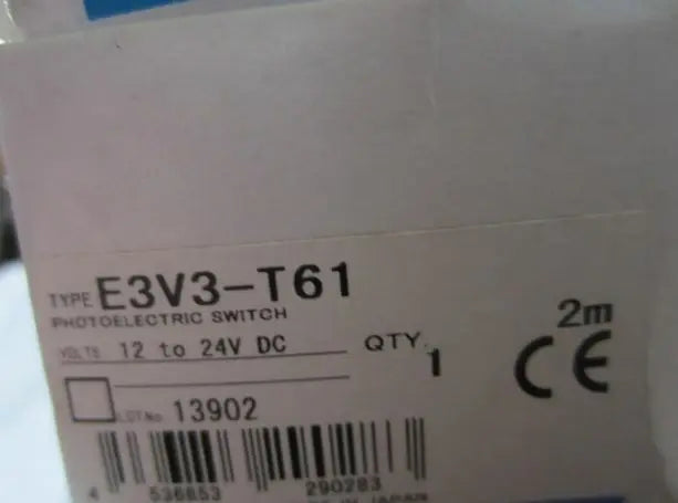 E3V3-T61 E3V3 T61 NEW IN BOX Omron free shipping