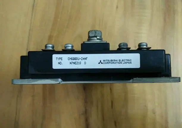 CM600DU-24NF CM600DU24NF NEW MITSUBISHI module free shipping