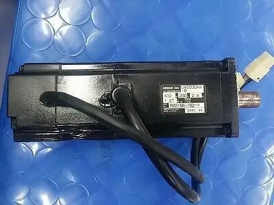 1PC Used Omron R88M-U75030HA-B Servo Motor