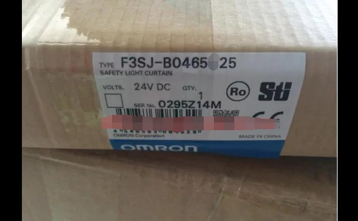 1PC  NEW   Omron   F3SJ-B0465P25     free  shipping