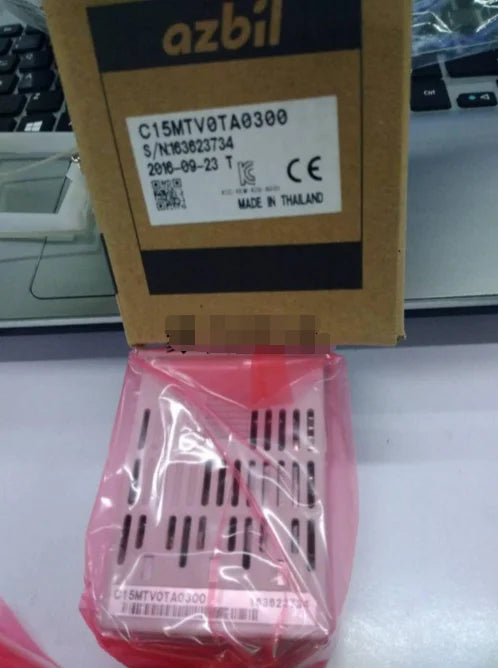 C15MTV0TA0300 1PC New Yamatake / Azbil Photoelectric Switch free ship
