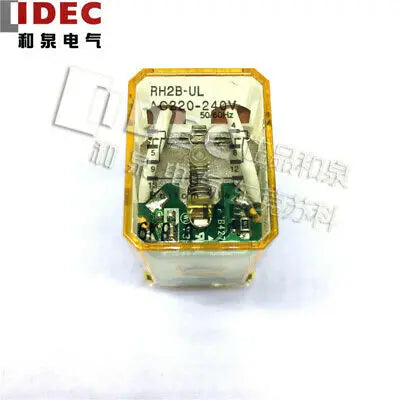1pc new RH2B-ULAC220-240V IDEC