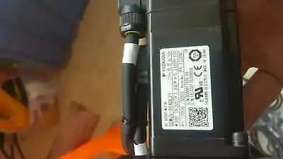 1pc new Yaskawa SGMJV-01ADL21 100W