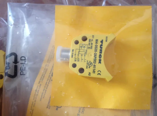 NI10-M18-Y1X-H1141 1PC New TURCK PROXIMITY SENSOR free shipping