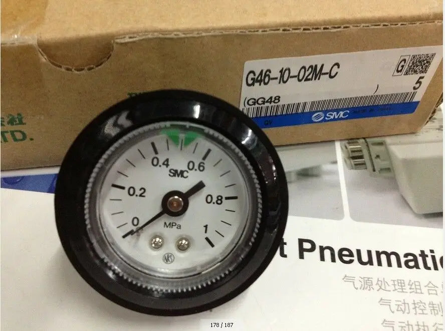 New SMC G46-10-02M-C Pressure gauge free shipping