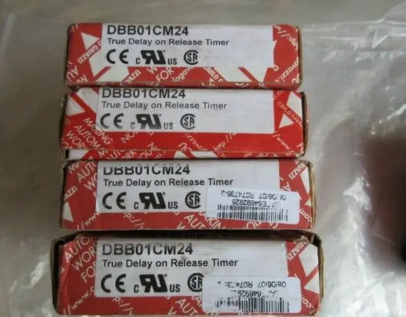 New  Carlo Gavazzi  Time  Relay  DBB01CM24  free shipping