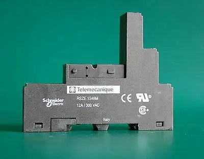 NEW RSZE1S48M Schneider Free Shipping