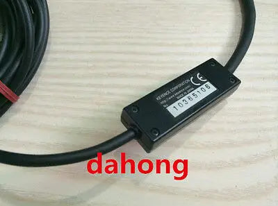 1PC KEYENCE Digital Optical Fiber Amplifier NEW IN BOX AT-001V AT 001V