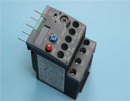 1pc      Siemens  3RU6116-1CB0  1.8-2.5A  Thermal  relay   free shipping