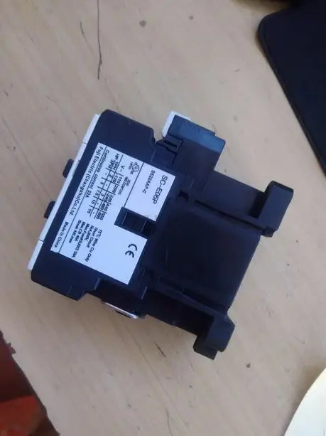 SC-E05P SCE05P New FUJI Contactor free shipping