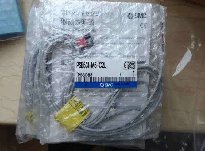 PSE531-M5-C2L PSE531M5C2L 1pcs New SMC Pressure Sensors free ship