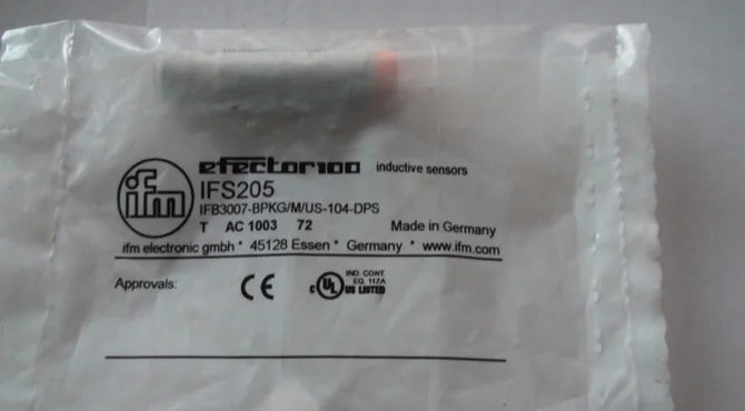 IFS205 1PC New IFM Proximity Sensor free ship