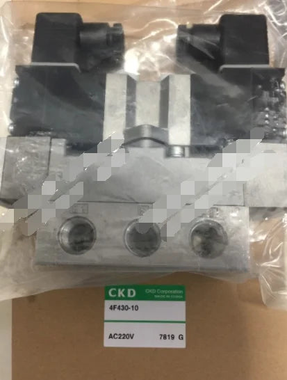 1PC NEW CKD 4F430-10-AC220V 4F430-10 AC220V free shipping