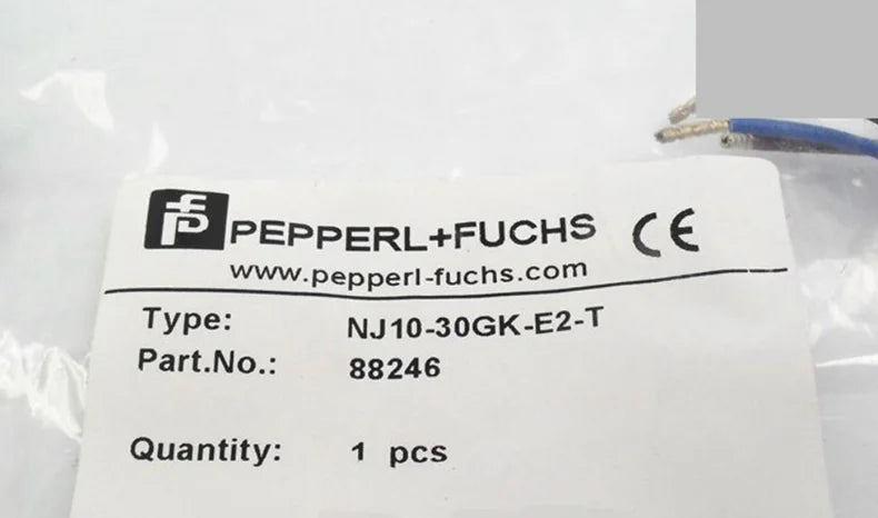 New   P+F NJ10-30GK-E2-T  Proximity Inductive Sensor  free shipping