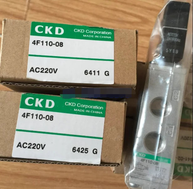 1PC NEW CKD 4F110-08-AC220V 4F110-08 AC220V free shipping