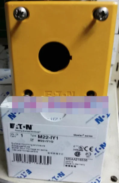 1PC  NEW   EATON  MOELLER  M22-IY1   free shipping