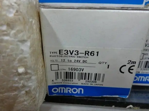 E3V3-R61 E3V3 R61 NEW IN BOX Omron free shipping