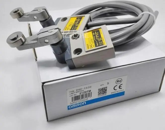 D4C-1520 D4C1520 New Omron New in box free shipping