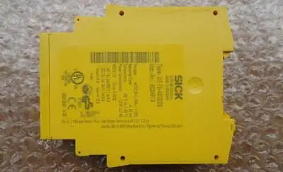 UE10-4XT2D2 1pc USED SICK safety relay safety module