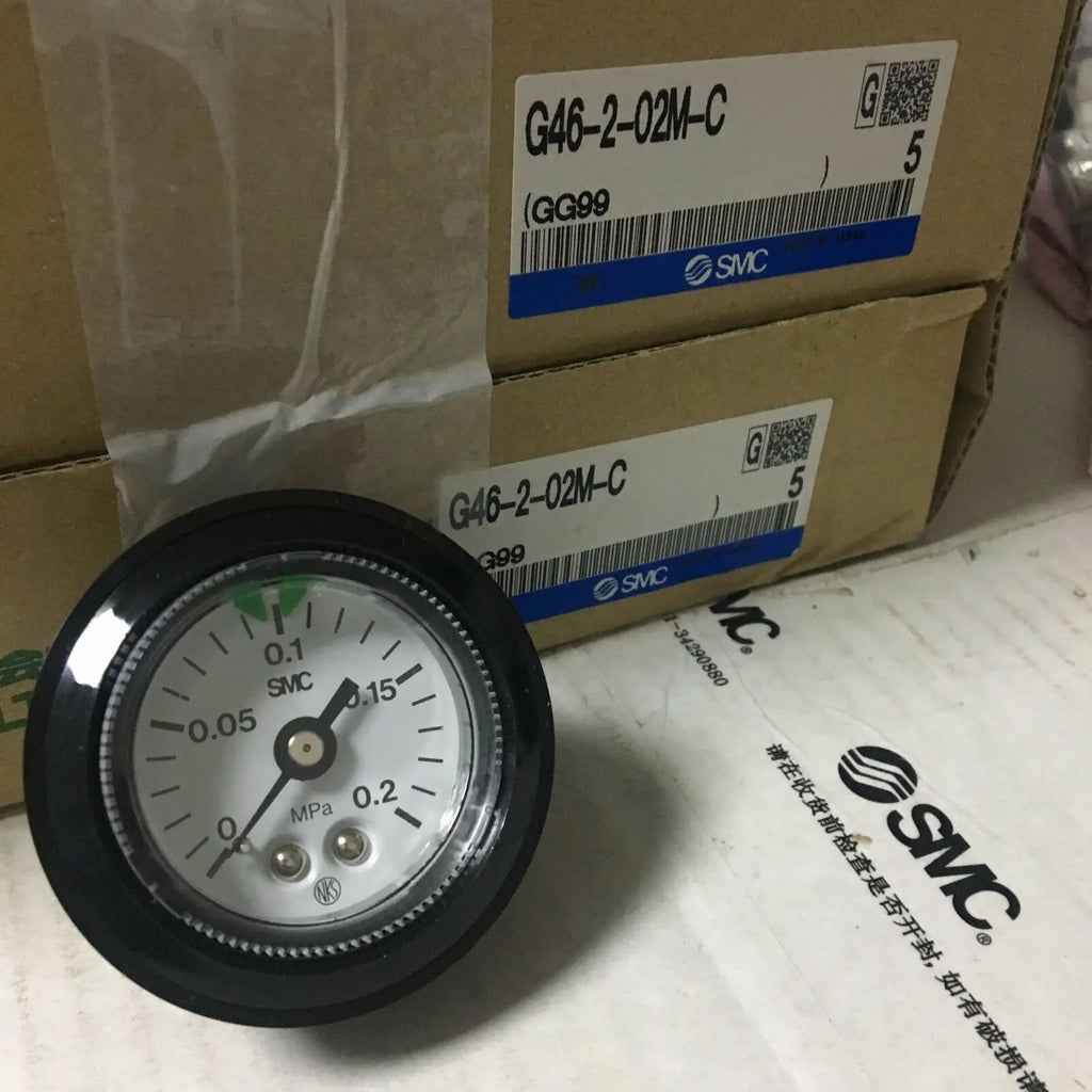 New SMC G46-2-02M-C Pressure gauge free shipping
