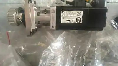 1pc new Yaskawa SGMJV-01ADAH161