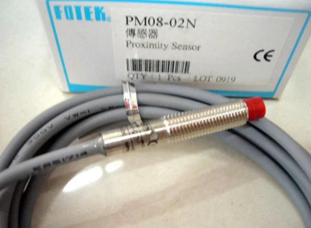 PM08-02N PM0802N 1PC NEW FOTEK Inductive Proximity Sensor free ship