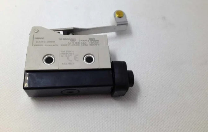 D4MC-2000 D4MC2000 1pcs NEW Omron Limit Switch free ship