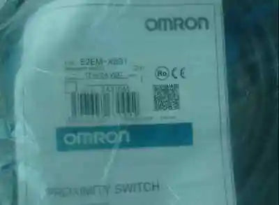 E2EM-X8B1 E2EMX8B1 New Omron proximity switch free shipping