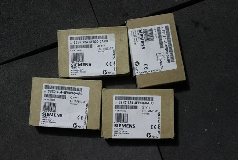 New  Siemens 6ES7 134-4FB00-0AB0  6ES7134-4FB00-0AB0  free shipping
