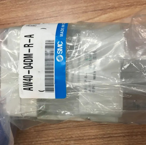 1PC   NEW    SMC   AW40-04DM-R-A    free   shipping