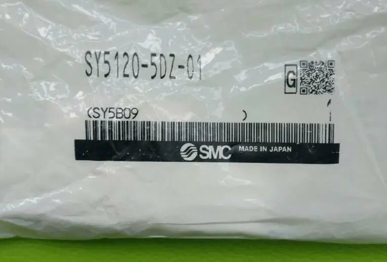 SMC SY5120-5DD-01 1PC Solenoid valve free shipping