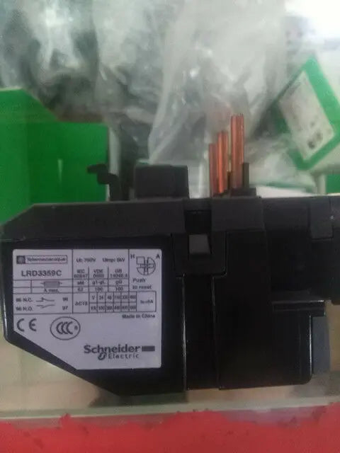 New Schneider LR-D3359C 48-65A Thermal overload relay free shipping
