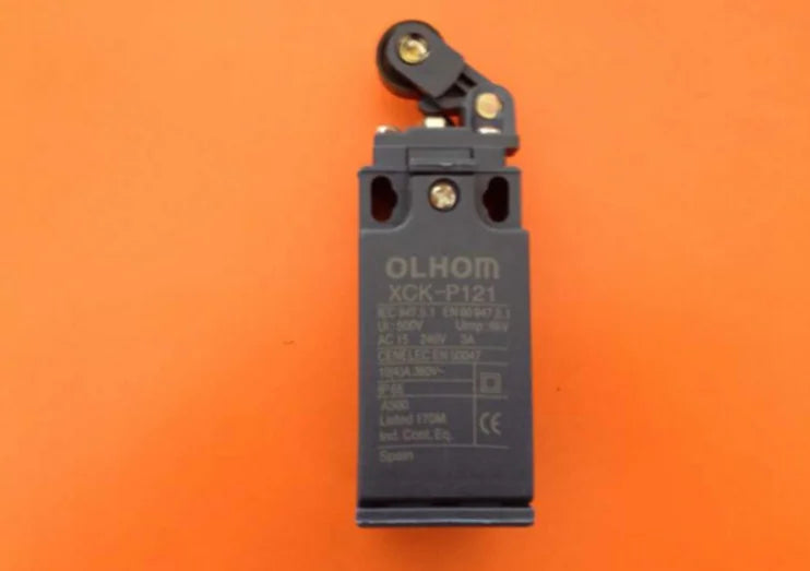 XCK-P121 XCKP121 1Pcs  New Telemecanique Limit Switch free ship