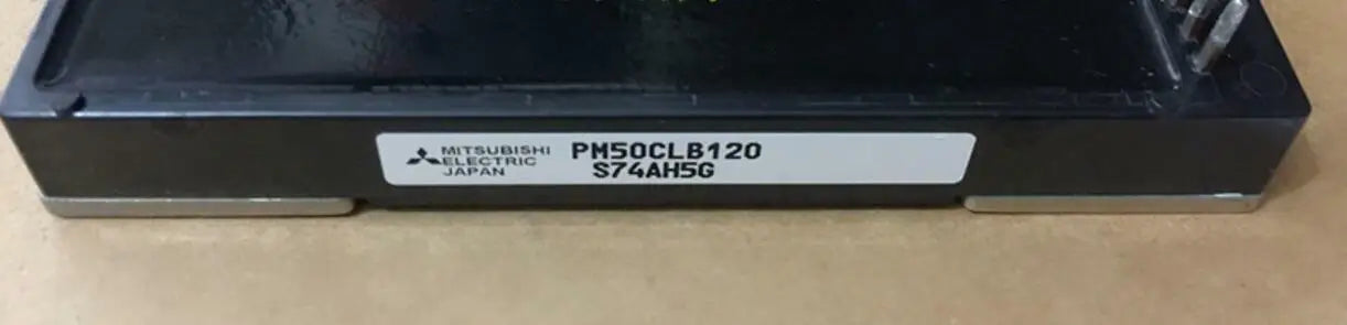 NEW MITSUBISHI 1PCS PM50CLB120 PM50CLB120 MOSFET Free shipping