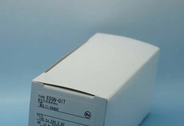 E5GN-Q1T E5GNQ1T New Omron Temperature Controller 100-240VAC free shipping