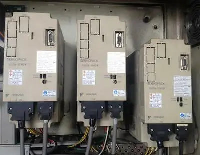 1PC Used Yaskawa servo drive SGDB-10VD tested free shipping