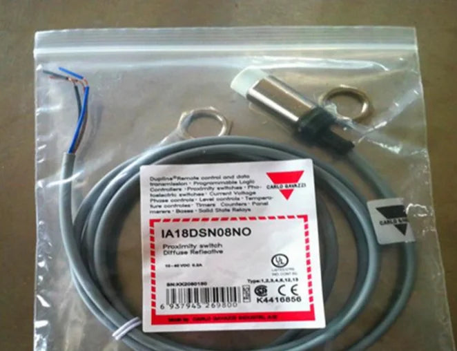 IA18DSN08NO 1PC NEW Carlo Gavazzi Proximity Switch free ship