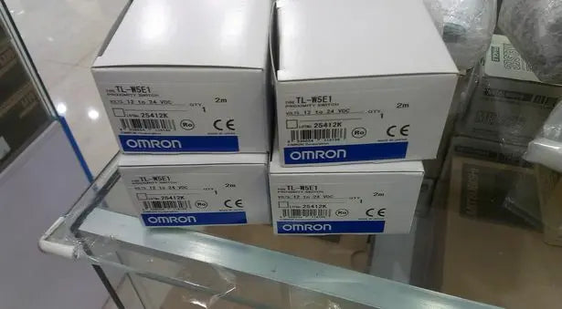 TL-W5E1 TL W5E1 1PC New OMRON Proximity Switch New in box free shipping