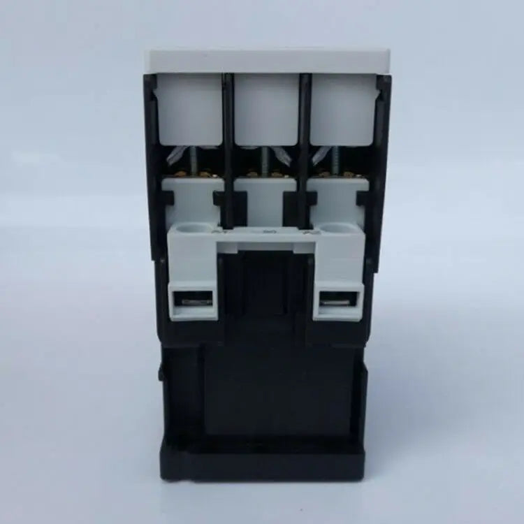 New Siemens 3RT1025-1AB00 contactor free shipping