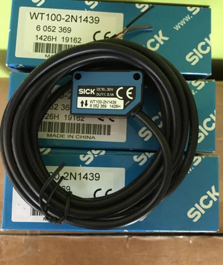 WT100-2N1439 WT1002N1439 1PC NEW SICK Photoelectric switch free ship