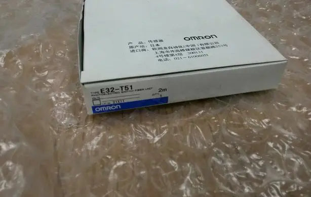 E32-T51 E32T51 2M NEW Omron Photoelectric Switch Fiber Unit free shipping