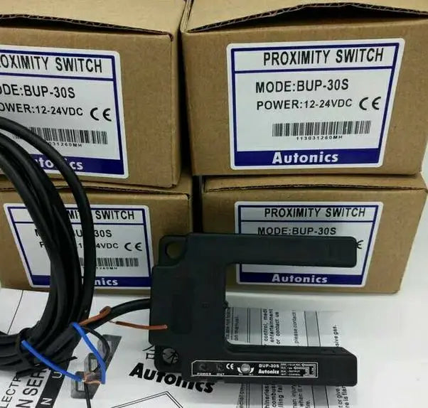 BUP-30S BUP30S 1PC NEW Autonics sensor free shipping