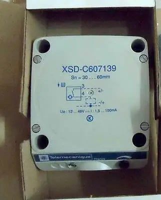 XSD-C607139 XSDC607139 1pc NEW Schneider Inductance Approach Switch